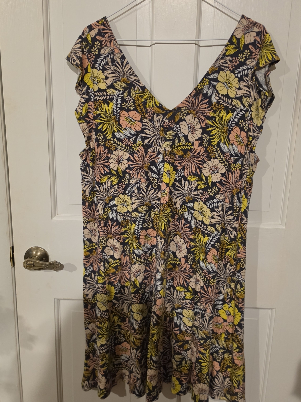 NWOT LOFT Dark Gray Pink Yellow Floral V-Neck Flutter Sleeve Shift Dress